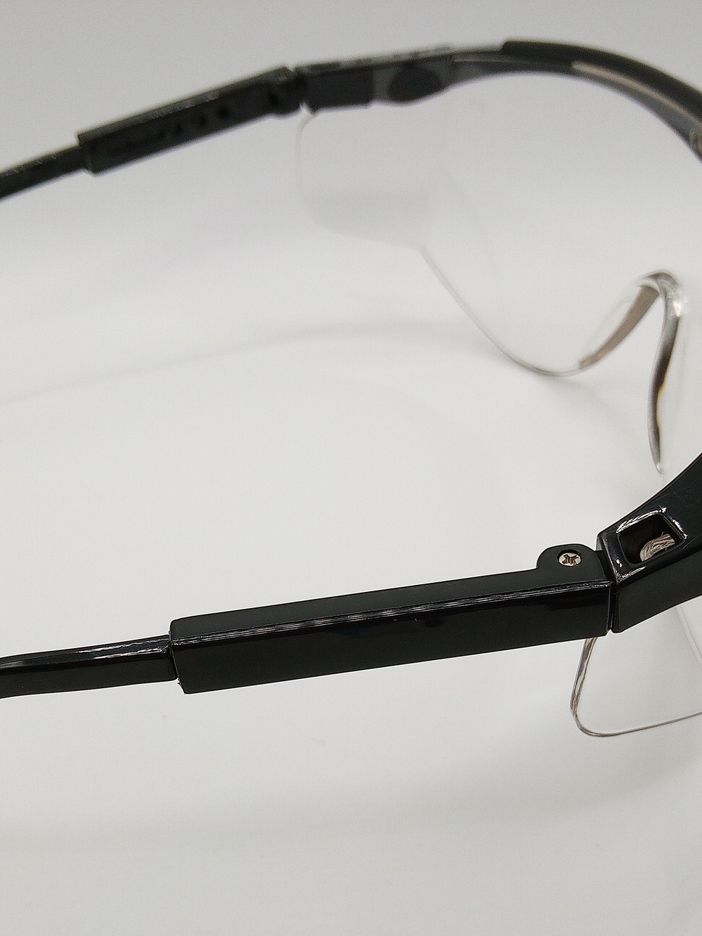 Clear Industrial Safety Glasses – Lightweight, Wraparound Design - Picture 3 of 7